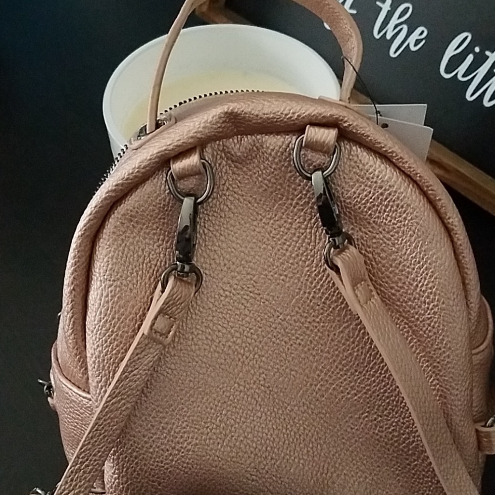 Justfab backpack - Picture 5 of 6